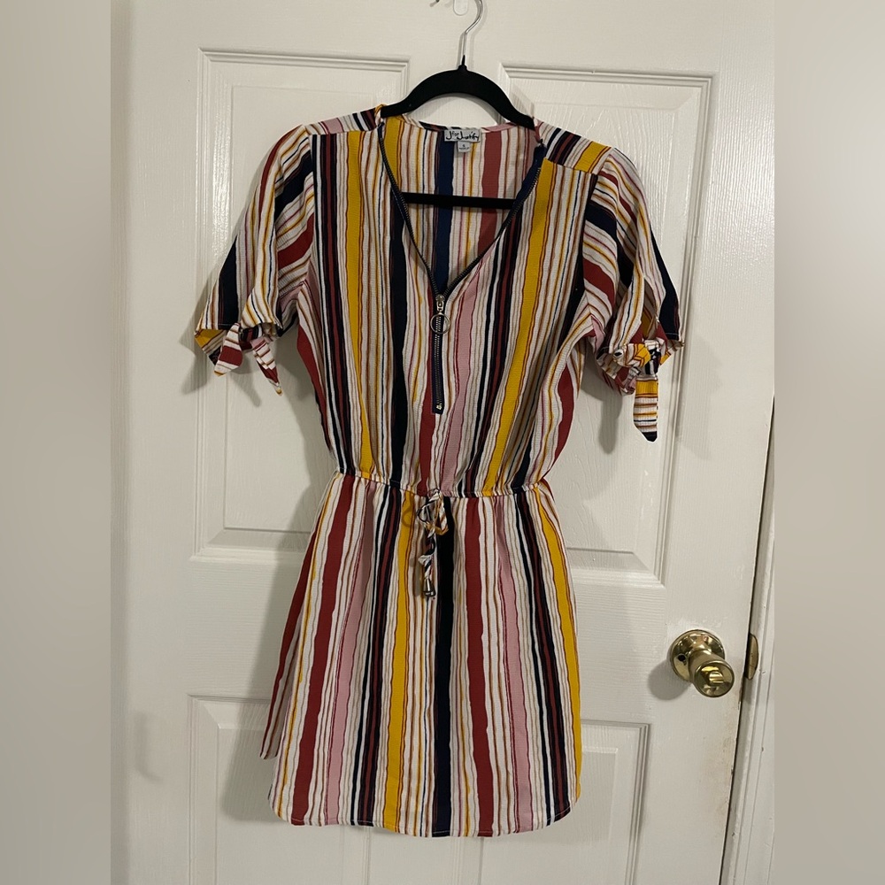 J for Justify Yellow and Blue Puff Sleeve Mini Sundress - Picture 3 of 7